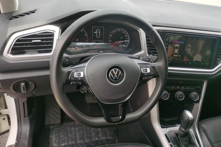 Used Volkswagen T-ROC 2021 280TSI DSG Two-Wheel Drive Elite Connect Edition Steering Wheel