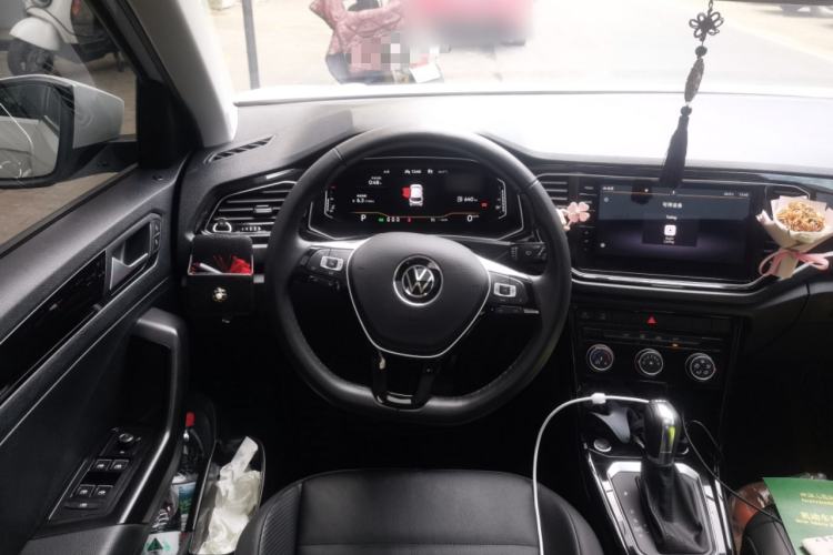 Used Volkswagen T-ROC 2021 280TSI DSG Two-Wheel Drive Comfort Connect Edition Steering Wheel