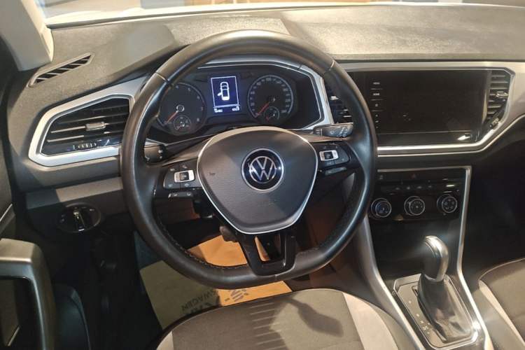 Used Volkswagen T-ROC 2021 Revised Version 280TSI DSG Two-Wheel Drive Elite Connect Edition Steering Wheel