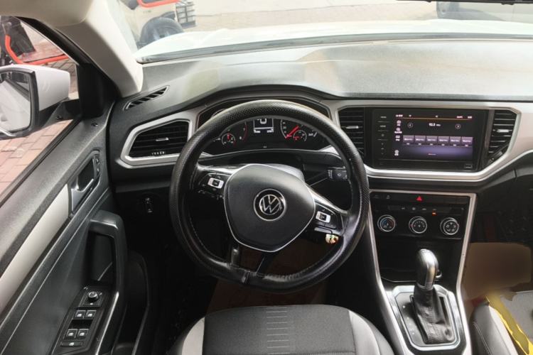 Used Volkswagen T-ROC 2021 280TSI DSG Two-Wheel Drive Elite Connect Edition Steering Wheel