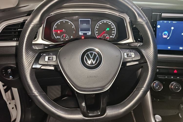 Used Volkswagen T-ROC 2021 280TSI DSG Two-Wheel Drive Elite Connect Edition Steering Wheel