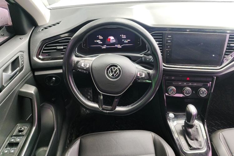 Used Volkswagen T-ROC 2021 280TSI DSG Two-Wheel Drive Comfort Connect Edition Steering Wheel
