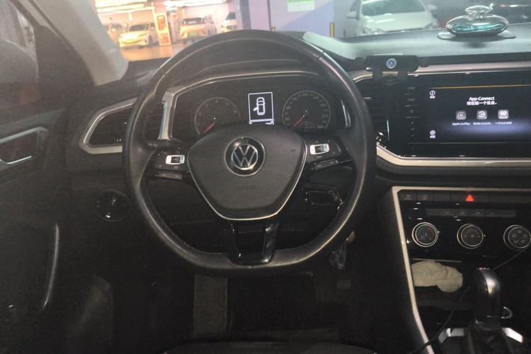 Used Volkswagen T-ROC 2021 Revised Version 280TSI DSG Two-Wheel Drive Elite Connect Edition Steering Wheel