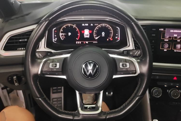 Used Volkswagen T-ROC 2021 280TSI DSG Two-Wheel Drive R-Line Pro Connected Version Steering Wheel