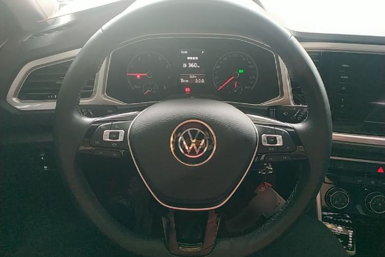 Used Volkswagen T-ROC 2021 280TSI DSG Two-Wheel Drive Elite Connect Edition Steering Wheel