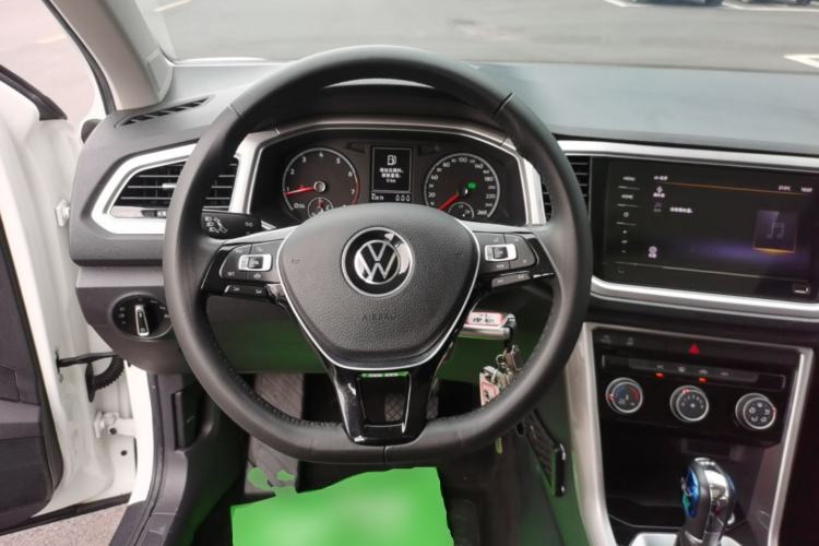 Used Volkswagen T-ROC 2021 Revised Version 280TSI DSG Two-Wheel Drive Elite Connect Edition Steering Wheel