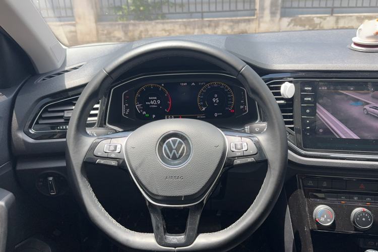 Used Volkswagen T-ROC 2021 Revised Version 280TSI DSG Two-Wheel Drive Comfort & Smart Connectivity Edition Steering Wheel