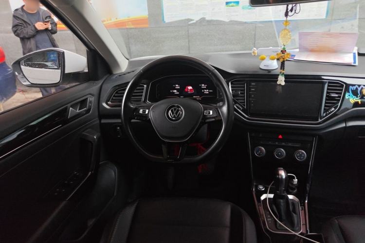 Used Volkswagen T-ROC 2021 280TSI DSG Two-Wheel Drive Comfort Connect Edition Steering Wheel