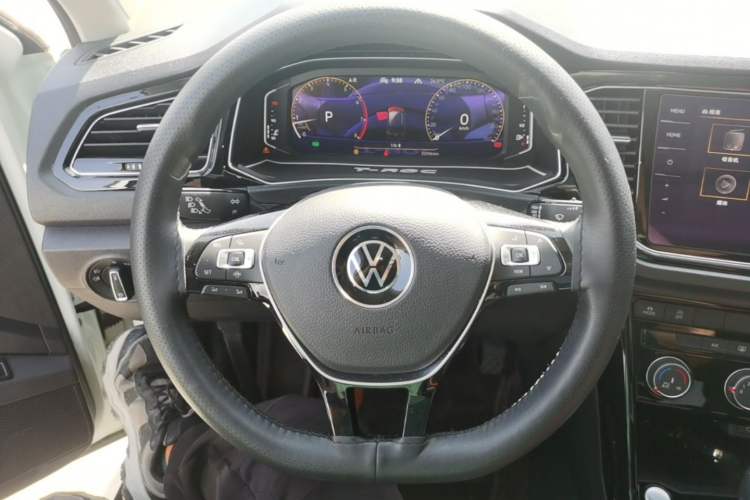 Used Volkswagen T-ROC 2021 Revised Version 280TSI DSG Two-Wheel Drive Comfort & Smart Connectivity Edition Steering Wheel