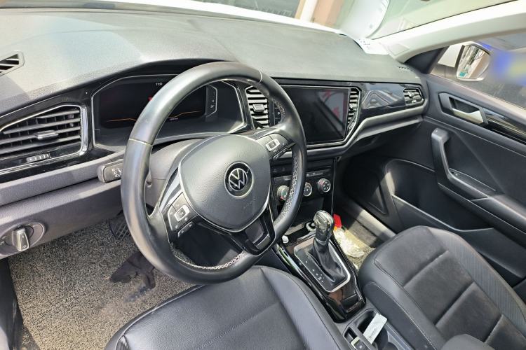 Used Volkswagen T-ROC 2021 280TSI DSG Two-Wheel Drive Elite Connect Edition Steering Wheel