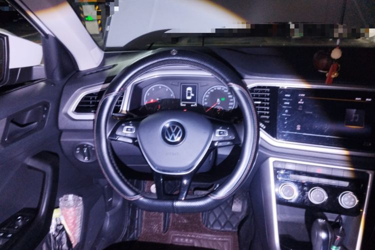 Used Volkswagen T-ROC 2021 280TSI DSG Two-Wheel Drive Elite Connect Edition Steering Wheel