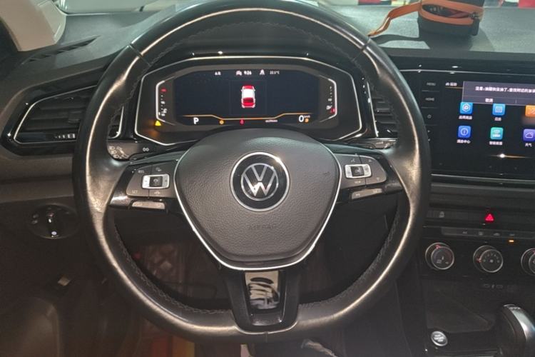 Used Volkswagen T-ROC 2021 280TSI DSG Two-Wheel Drive Comfort Connect Edition Steering Wheel