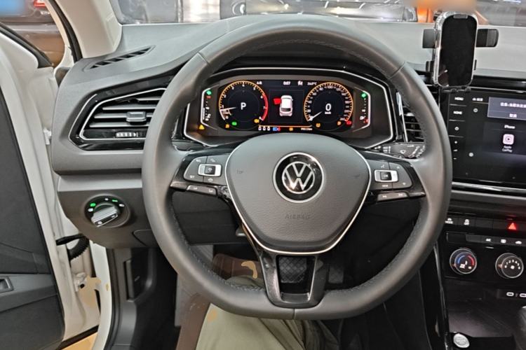 Used Volkswagen T-ROC 2021 280TSI DSG Two-Wheel Drive Comfort Connect Edition Steering Wheel
