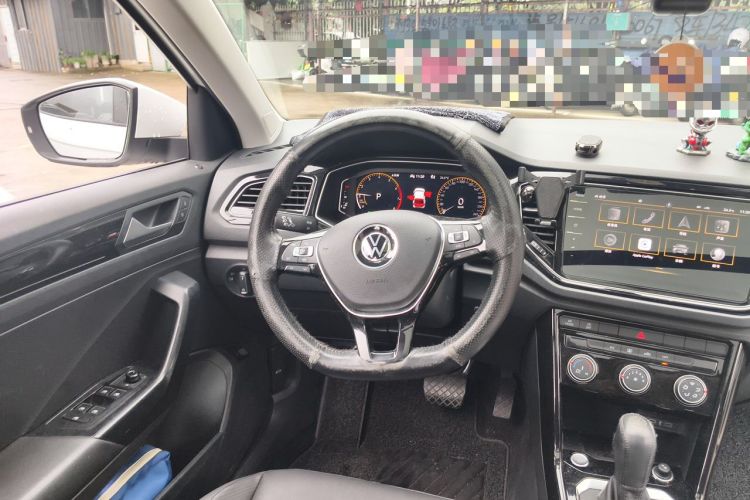 Used Volkswagen T-ROC 2021 280TSI DSG Two-Wheel Drive Comfort Connect Edition Steering Wheel
