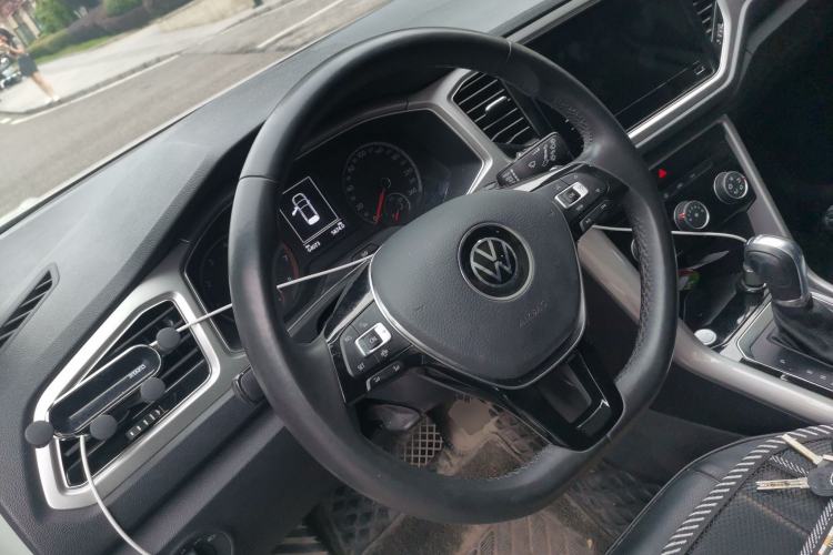 Used Volkswagen T-ROC 2021 Revised Version 280TSI DSG Two-Wheel Drive Elite Connect Edition Steering Wheel