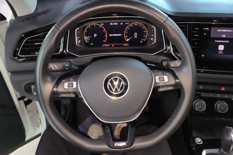 Used Volkswagen T-ROC 2021 280TSI DSG Two-Wheel Drive Comfort Connect Edition Steering Wheel