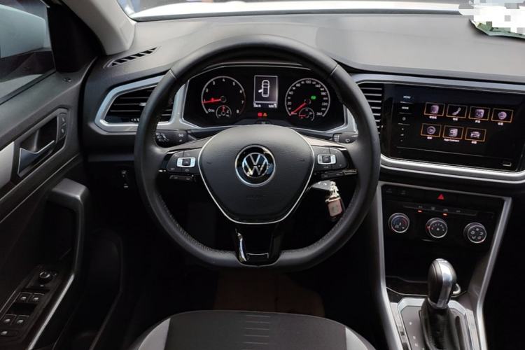Used Volkswagen T-ROC 2021 280TSI DSG Two-Wheel Drive Elite Connect Edition Steering Wheel