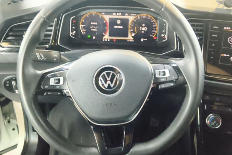 Used Volkswagen T-ROC 2021 280TSI DSG Two-Wheel Drive Comfort Connect Edition Steering Wheel