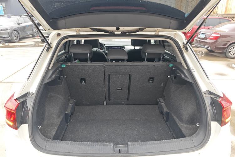 Used Volkswagen T-ROC 2021 Revised Version 280TSI DSG Two-Wheel Drive Elite Connect Edition Trunk