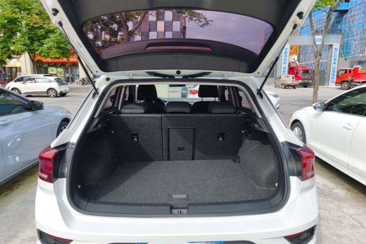 Used Volkswagen T-ROC 2021 Revised Version 280TSI DSG Two-Wheel Drive Elite Connect Edition Trunk