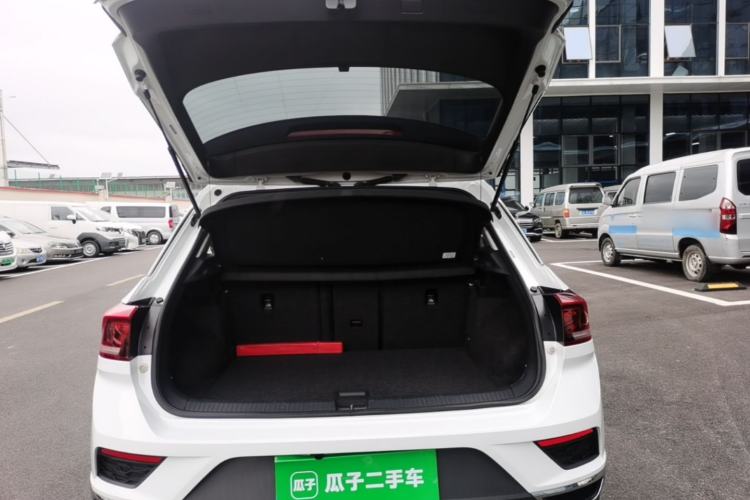 Used Volkswagen T-ROC 2021 Revised Version 280TSI DSG Two-Wheel Drive Elite Connect Edition Trunk