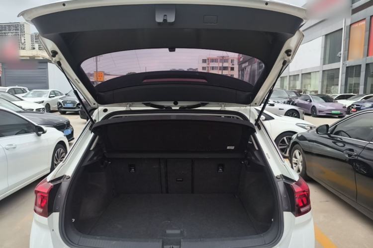 Used Volkswagen T-ROC 2021 Revised Version 280TSI DSG Two-Wheel Drive Elite Connect Edition Trunk