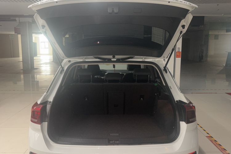 Used Volkswagen T-ROC 2021 Revised Version 280TSI DSG Two-Wheel Drive Elite Connect Edition Trunk