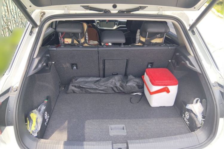 Used Volkswagen T-ROC 2021 280TSI DSG Two-Wheel Drive Comfort Connect Edition Trunk