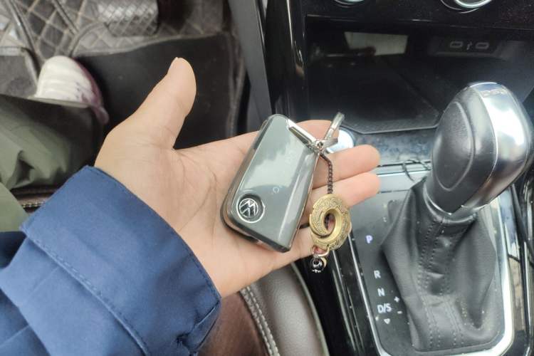 Used Volkswagen T-ROC 2021 280TSI DSG Two-Wheel Drive Comfort Connect Edition Vehicle Key