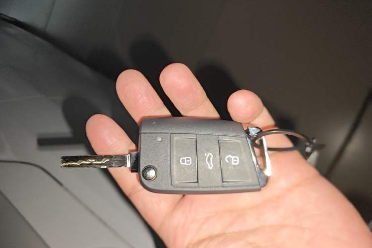 Used Volkswagen T-ROC 2021 Revised Version 280TSI DSG Two-Wheel Drive Elite Connect Edition Vehicle Key