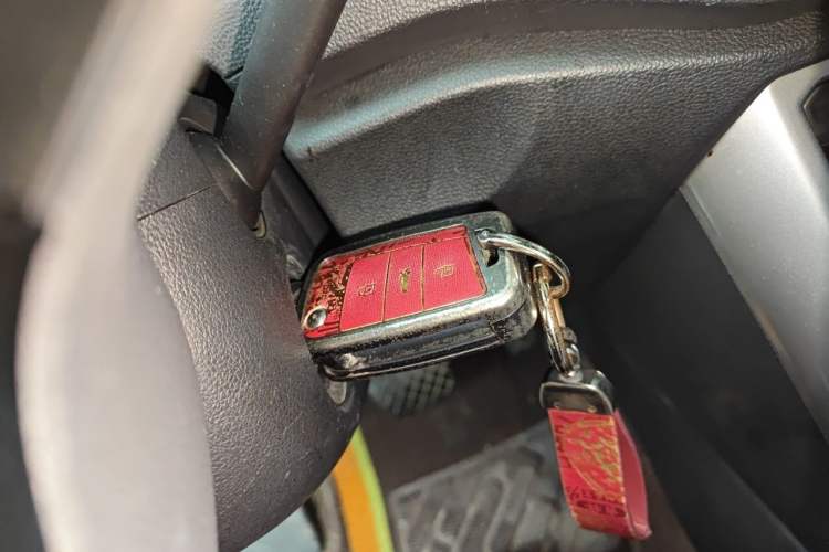 Used Volkswagen T-ROC 2021 280TSI DSG Two-Wheel Drive Elite Connect Edition Vehicle Key