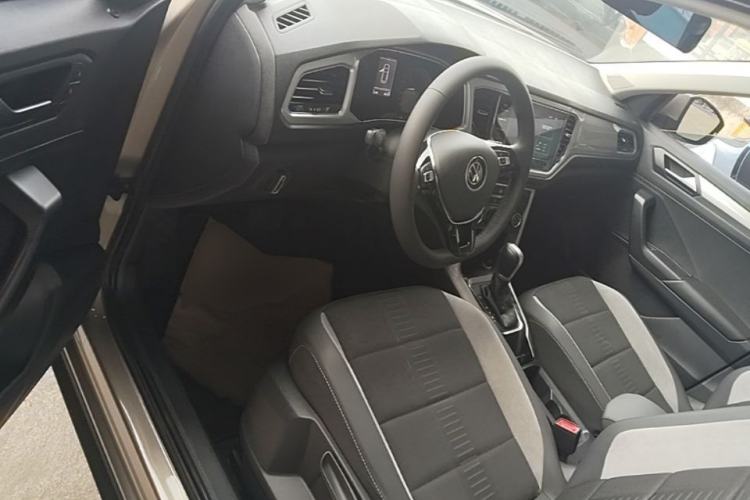 Used Volkswagen T-ROC 2021 280TSI DSG Two-Wheel Drive Elite Connect Edition Driver Seat