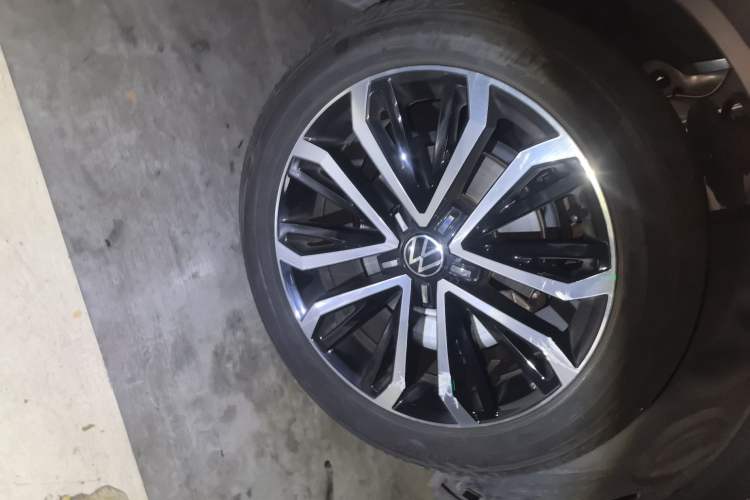 Used Volkswagen T-ROC 2021 280TSI DSG Two-Wheel Drive Comfort Connect Edition Exterior 7