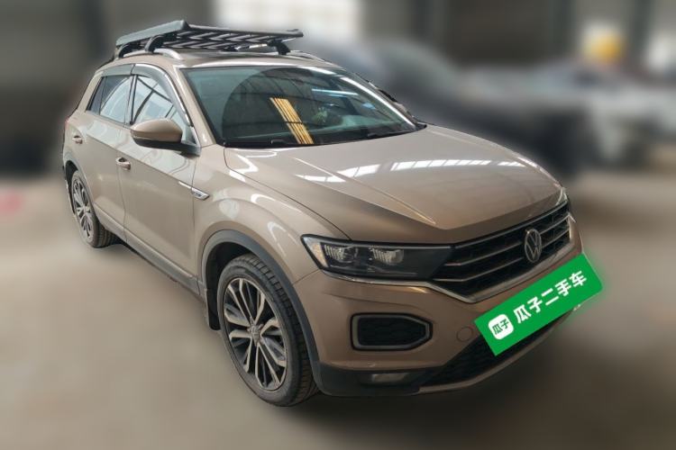 Used Volkswagen T-ROC 2021 280TSI DSG Two-Wheel Drive Comfort Connect 30th Anniversary Edition Front Right 45 Deg