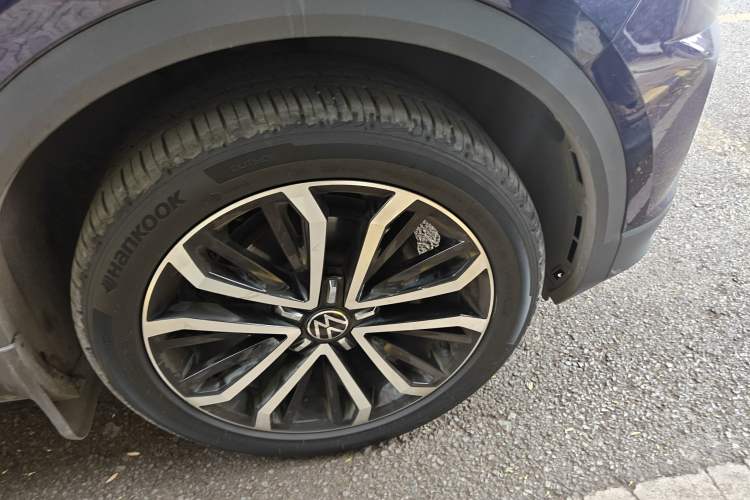 Used Volkswagen T-ROC 2022 280TSI DSG Two-Wheel Drive Comfort PLUS Exterior 1