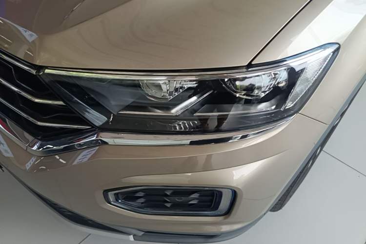 Used Volkswagen T-ROC 2022 280TSI DSG Two-Wheel Drive Elite PLUS Left Front Headlight