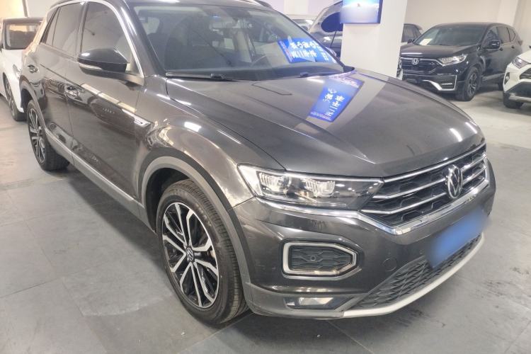 Used Volkswagen T-ROC 2022 280TSI DSG Two-Wheel Drive Comfort PLUS Front Right 45 Deg