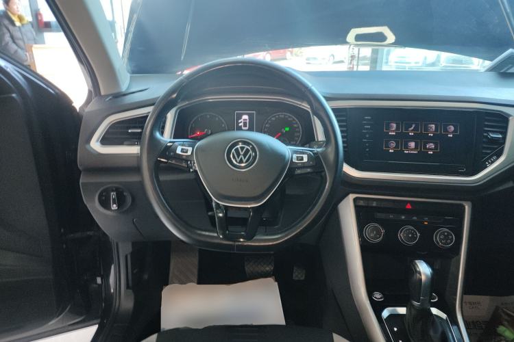 Used Volkswagen T-ROC 2022 280TSI DSG Two-Wheel Drive Elite PLUS Steering Wheel