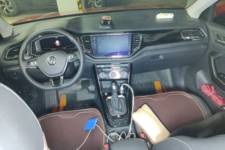 Used Volkswagen T-ROC  Center Console