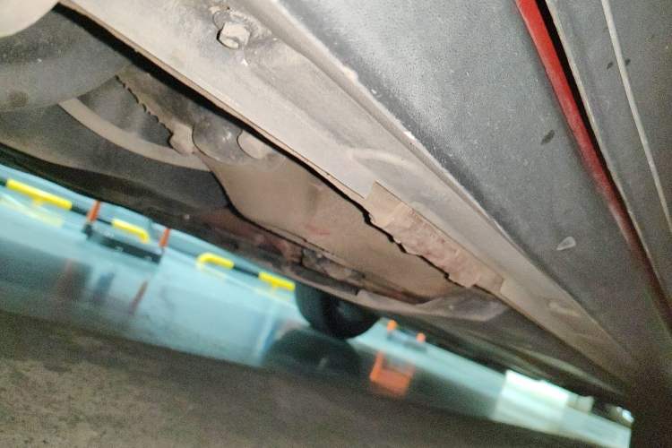 Used Volkswagen T-ROC  Chassis Rear Right