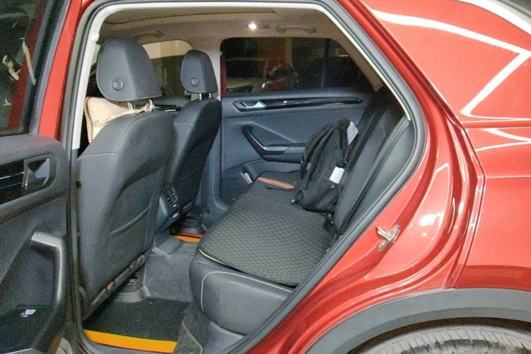 Used Volkswagen T-ROC  Left Rear Seat