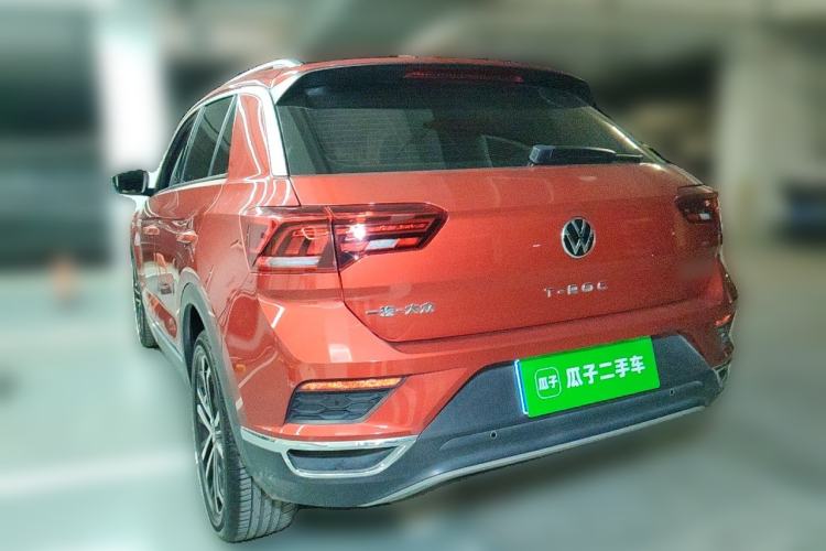Used Volkswagen T-ROC  Rear Left 45 Deg