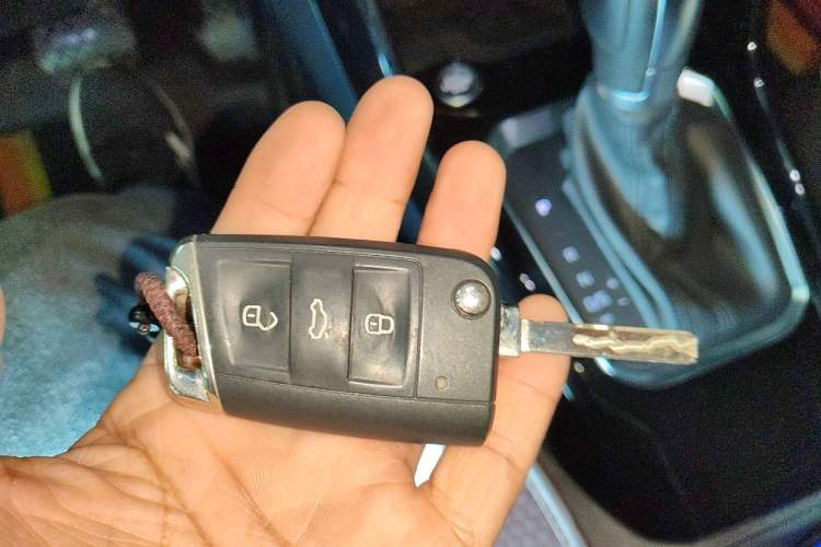 Used Volkswagen T-ROC  Vehicle Key