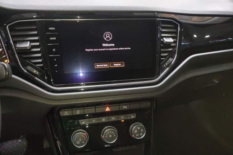Used Volkswagen T-ROC 2022 280TSI DSG Two-Wheel Drive Comfort PLUS Audio And AC Panel