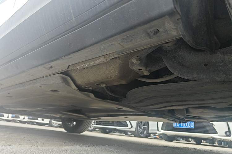 Used Volkswagen T-ROC 2022 280TSI DSG Two-Wheel Drive Comfort PLUS Chassis Rear Left