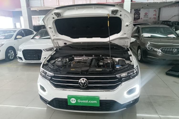 Used Volkswagen T-ROC 2022 280TSI DSG Two-Wheel Drive Comfort PLUS Engine Bay