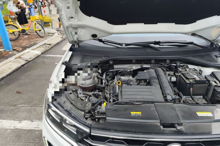 Used Volkswagen T-ROC 2022 280TSI DSG Two-Wheel Drive Elite PLUS Engine Bay Right
