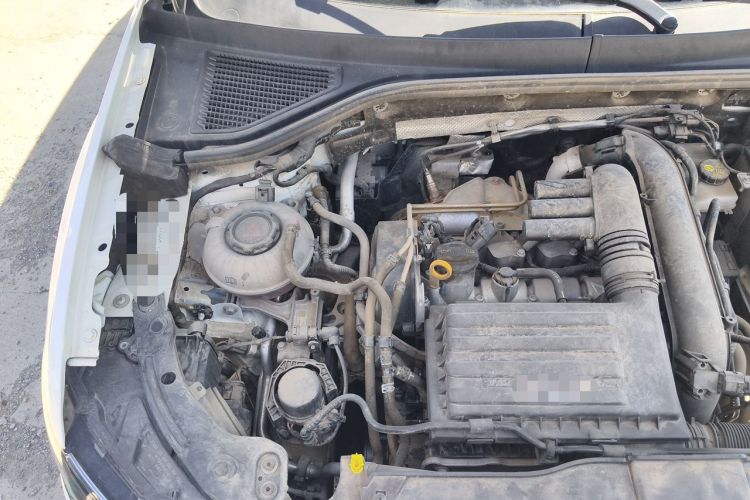 Used Volkswagen T-ROC 2022 280TSI DSG Two-Wheel Drive Elite PLUS Engine Bay Right