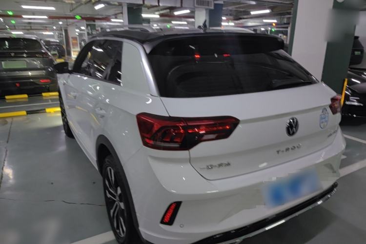 Used Volkswagen T-ROC 2022 280TSI DSG Two-Wheel Drive R-Line Pro PLUS Exterior 2