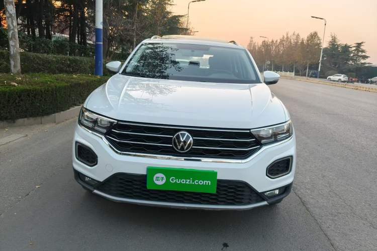 Used Volkswagen T-ROC 2022 280TSI DSG Two-Wheel Drive Elite PLUS Exterior 2